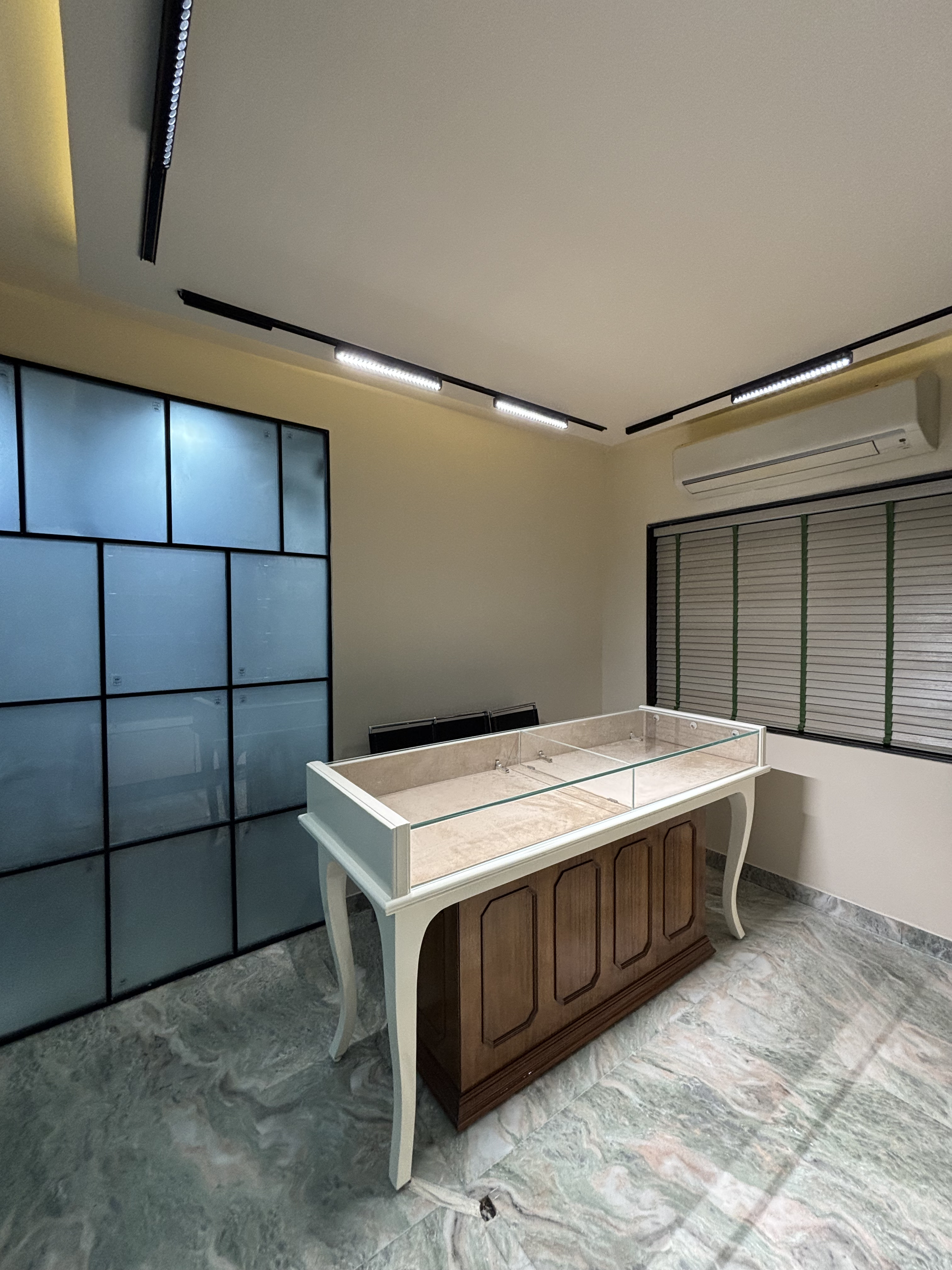 Best Designer in kolkata